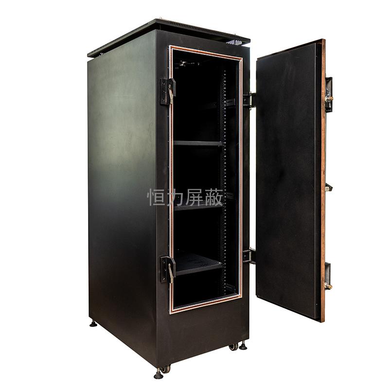 使用屏蔽機房時(shí)必須注意這些問(wèn)題